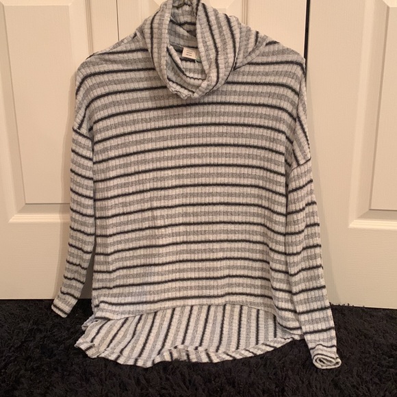 Anthropologie Saturday Sunday Crowl Neck Sweater - Picture 3 of 5